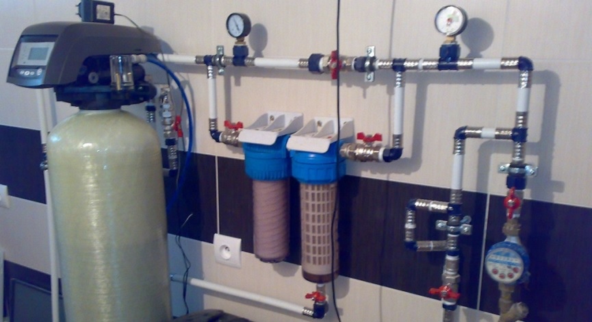 Установка фильтров и систем очистки воды